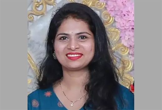 Pregnant woman commits suicide